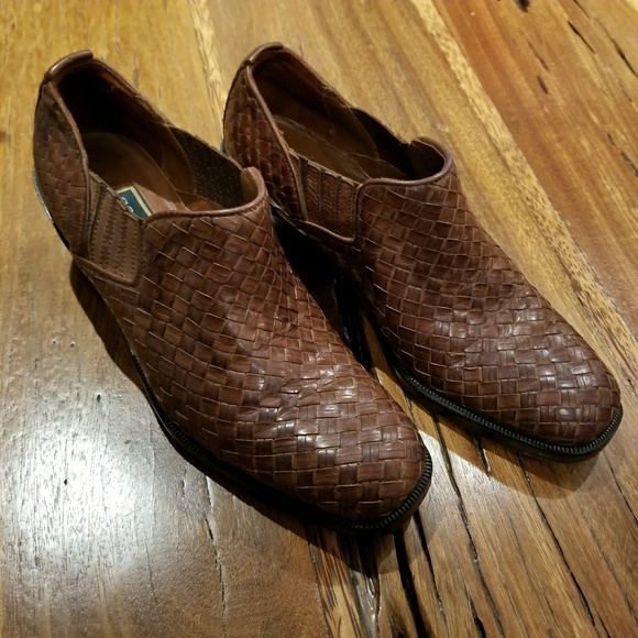 Cole Haan Weave Booties ~ Size 6 - Picture 3 of 4
